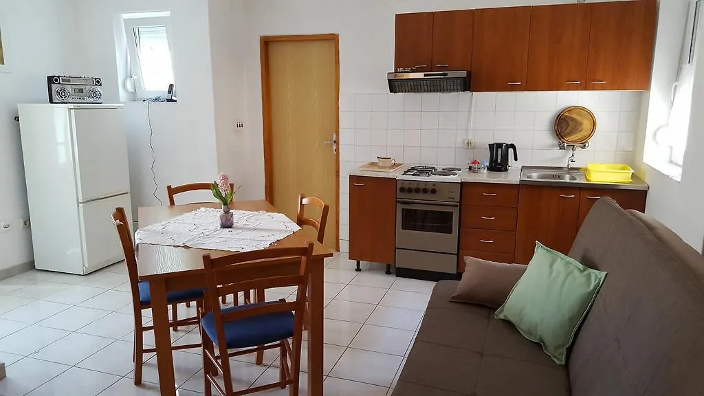 Apartments Simic Trogir